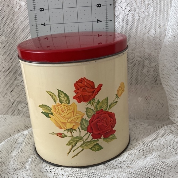 Vintage Canister Set 50’s Kitchen Canister Set of 4 Yellow and Red Rose. - Picture 12 of 16